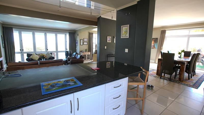 5 Bedroom Property for Sale in Crofters Valley Western Cape